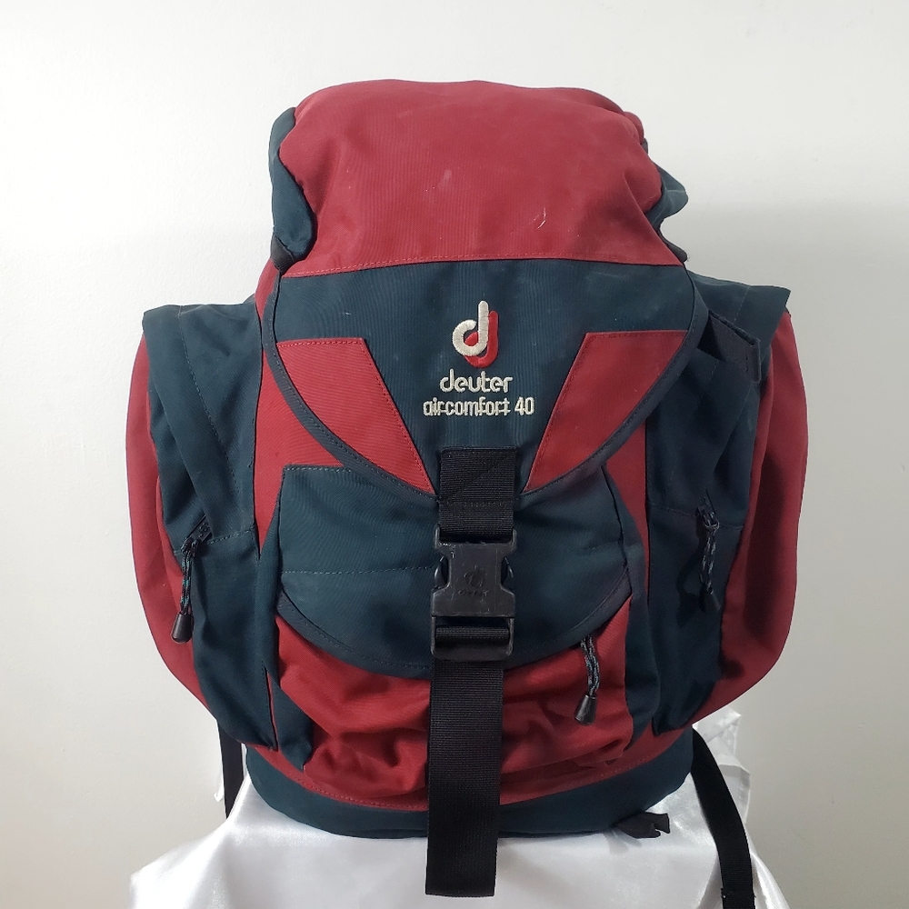 Deuter Air Comfort 40L Travel/ Hiking Backpack With Raincover